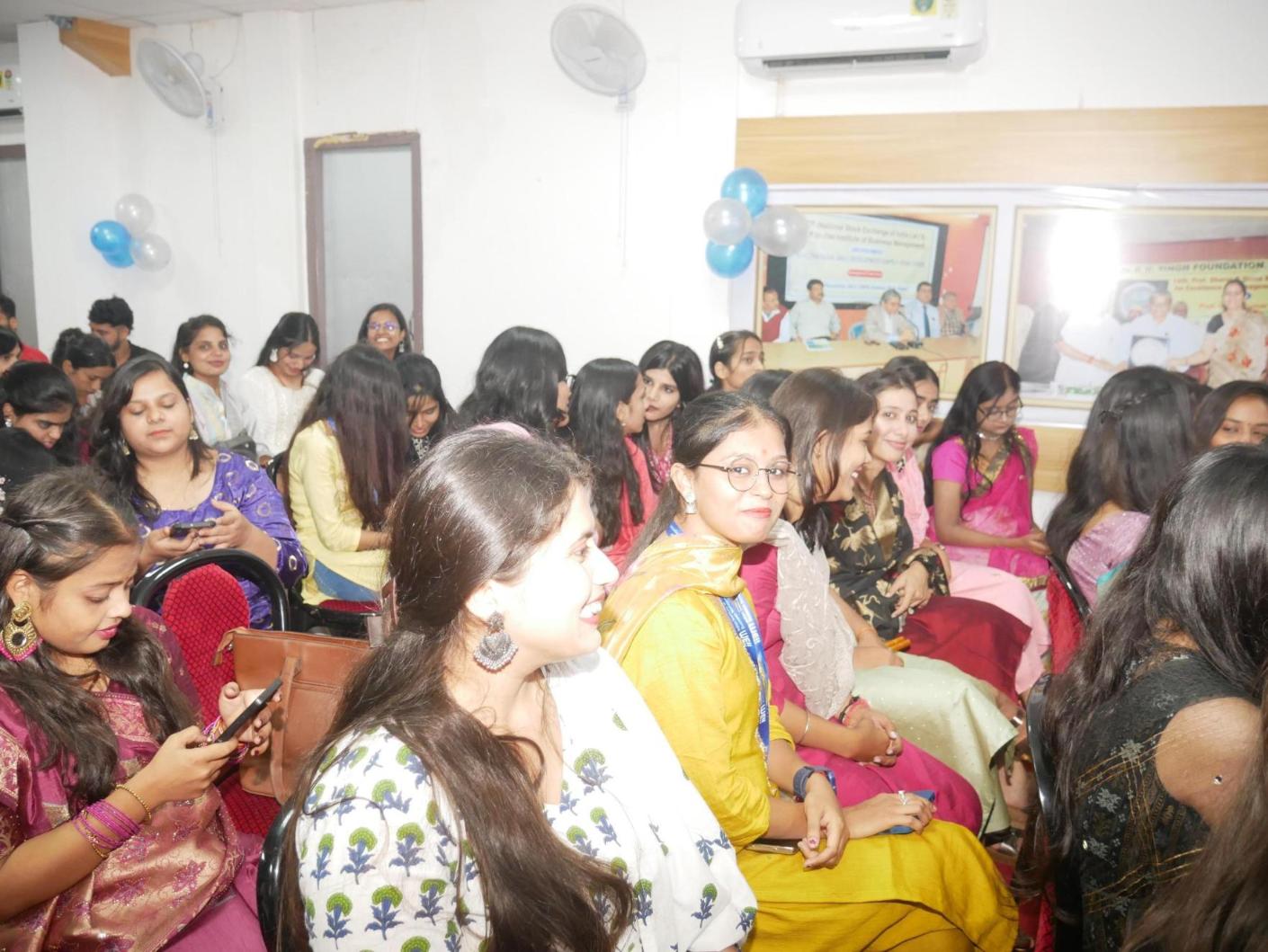 नृत्योत्सव 2.0 - Navratri Dance Competition at IIBM Patna